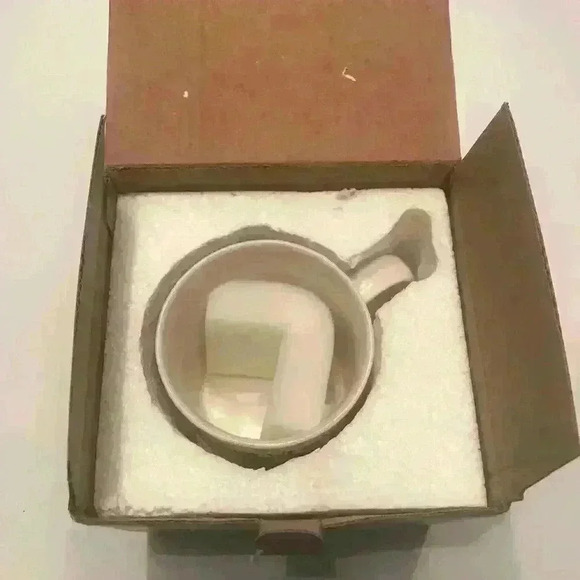 New Neolith "I Put The Lit In Literture" Mug - Picture 5 of 8